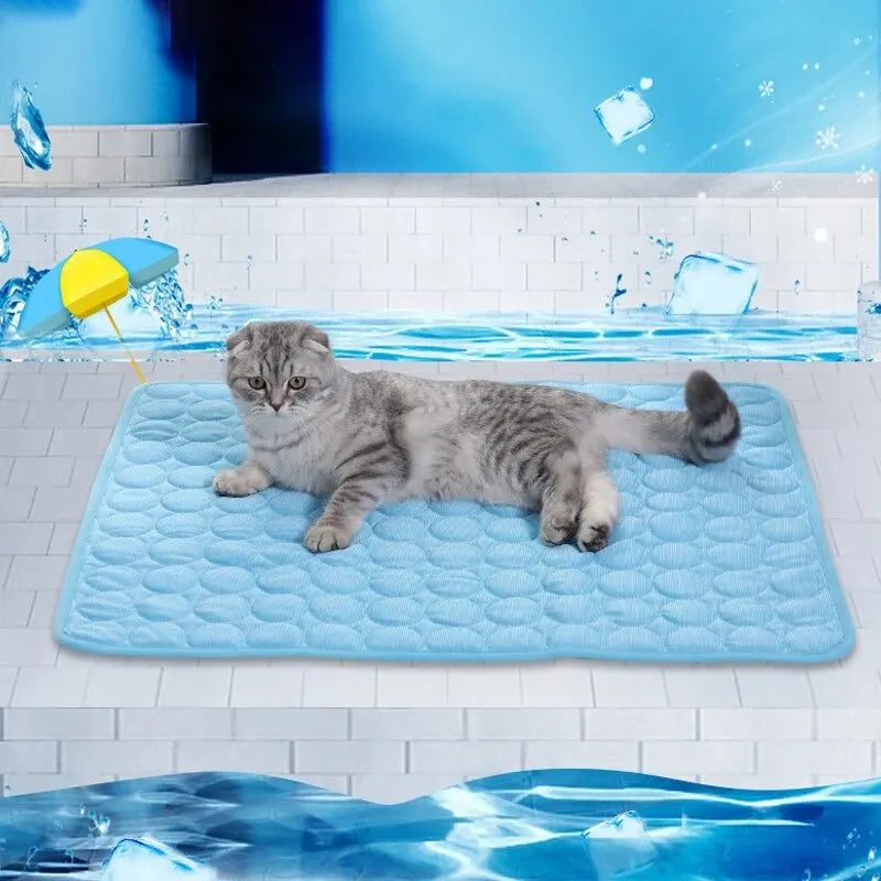 Tapis Rafraîchissant Été Chien Chat - Coussin Lit Frais Lavable en Machine Toutes Tailles
