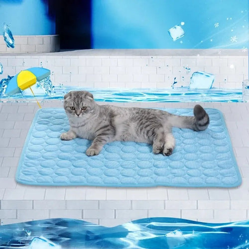 Tapis frais Pelorie bleu pour chien et chat, idéal pour le confort durant les journées chaudes